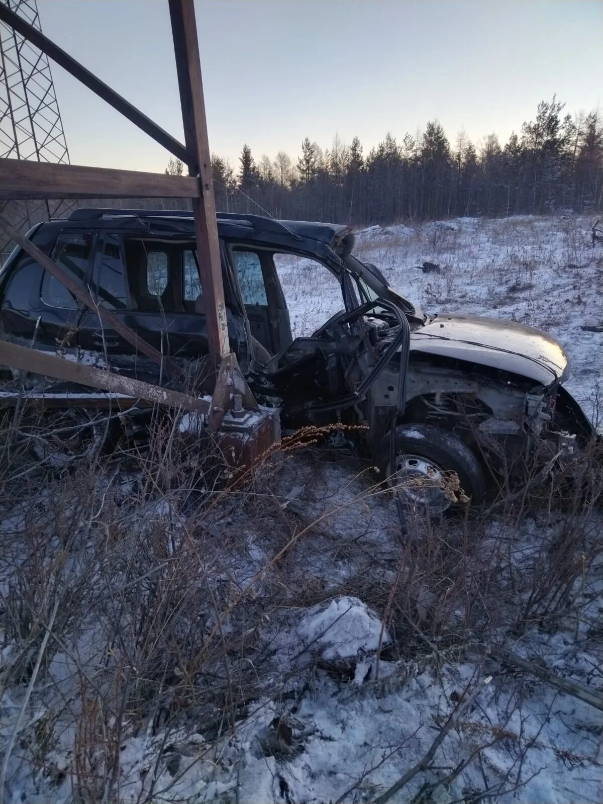 Дтп трасса вилюй. Дтп трасса вилюй. Интересные авто города алапаевск. Авария на трассе вилюй 7 февраля. Дтп трасса вилюй.