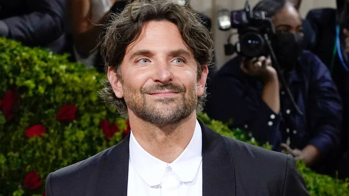 Актер брэдли купер. Bradley cooper. Брэдли купер 2004. Эдди морра области тьмы. Актер сыгравший купера.