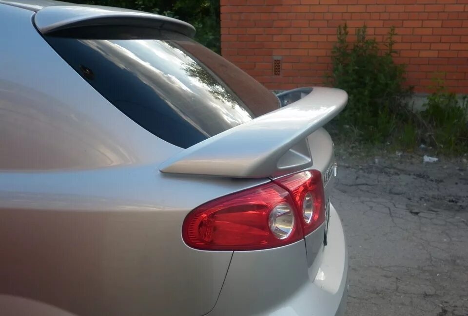 Как сделать сообщение спойлер. Chevrolet lacetti 2011 хэтчбек спойлер. спойлер шевроле лачетти хэтчбек. спойлер lacetti хэтчбек. спойлер lacetti 5d.