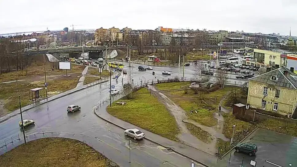 Городские камеры оренбург. Перекресток Чапаева Петрозаводск. Камеры Петрозаводск Чапаева. Веб камеры Петрозаводска. Площадь Кирова Петрозаводск камера.