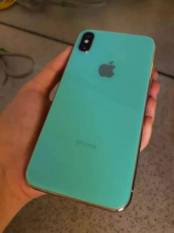 Купить айфон хр в корпусе 15 про. Iphone 10 XR зеленый. Iphone x 2018. Айфон 10 цвета. Iphone x в корпусе 13.