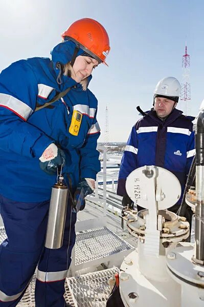 Оператор товарный. Оператор товарный вакансии. Оператор товарный. Оператор товарный. Нефтяник транснефть.