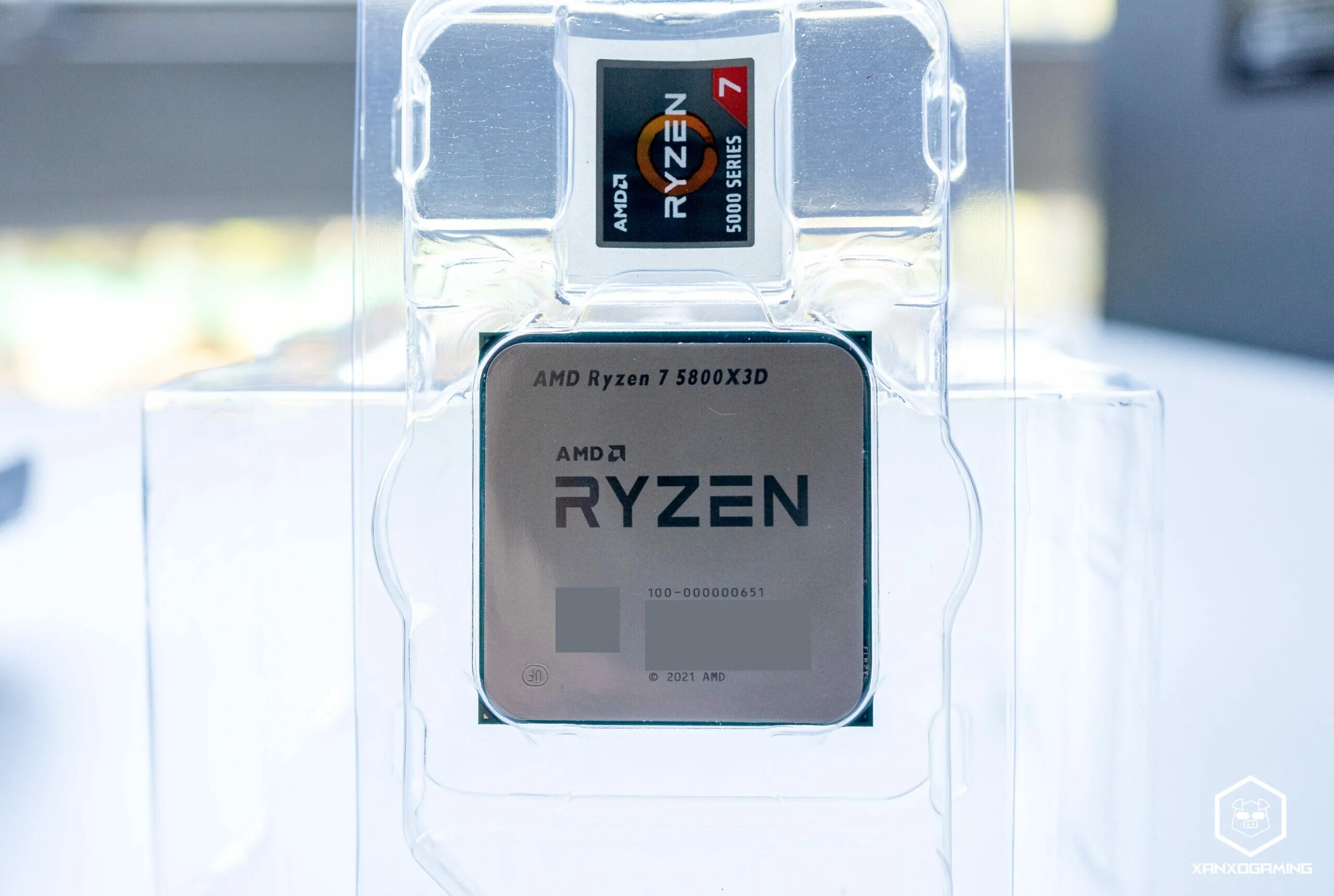 Ryzen 7 5800x. AMD Ryzen 5800x коробка. AMD Ryzen 5 разобран. Ryzen 5800 x3d