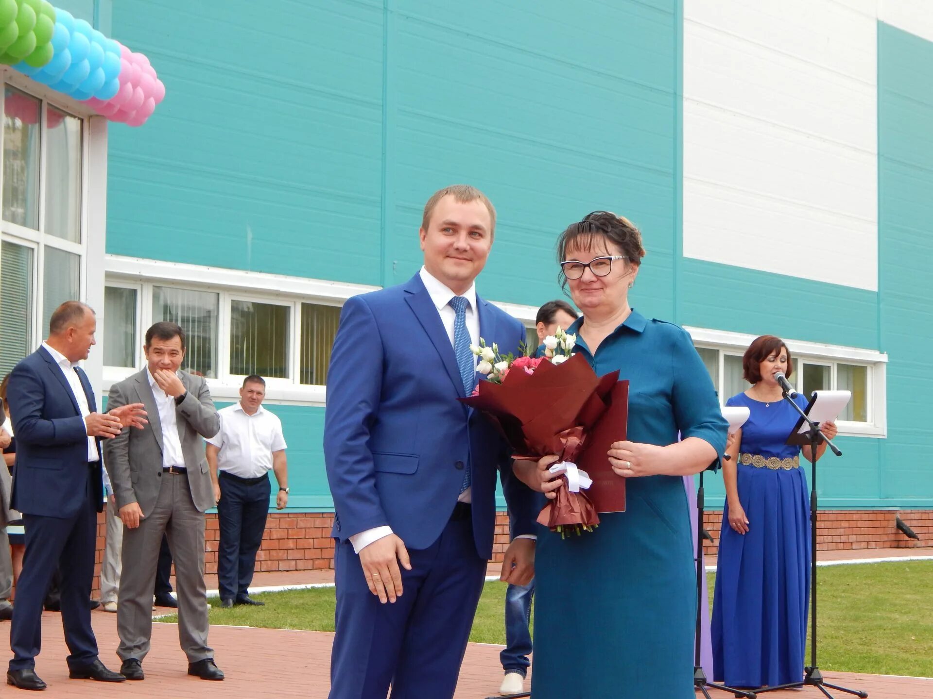 Камские поляны день города население. Магазин в камских полянах. Вакансии камские поляны. Вакансии камские поляны. Камские поляны город.