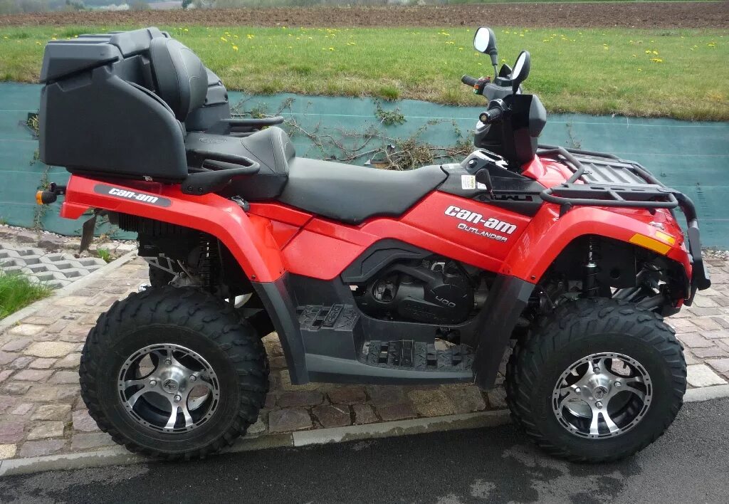 брп аутлендер 400 макс. квадроцикл bombardier 650.