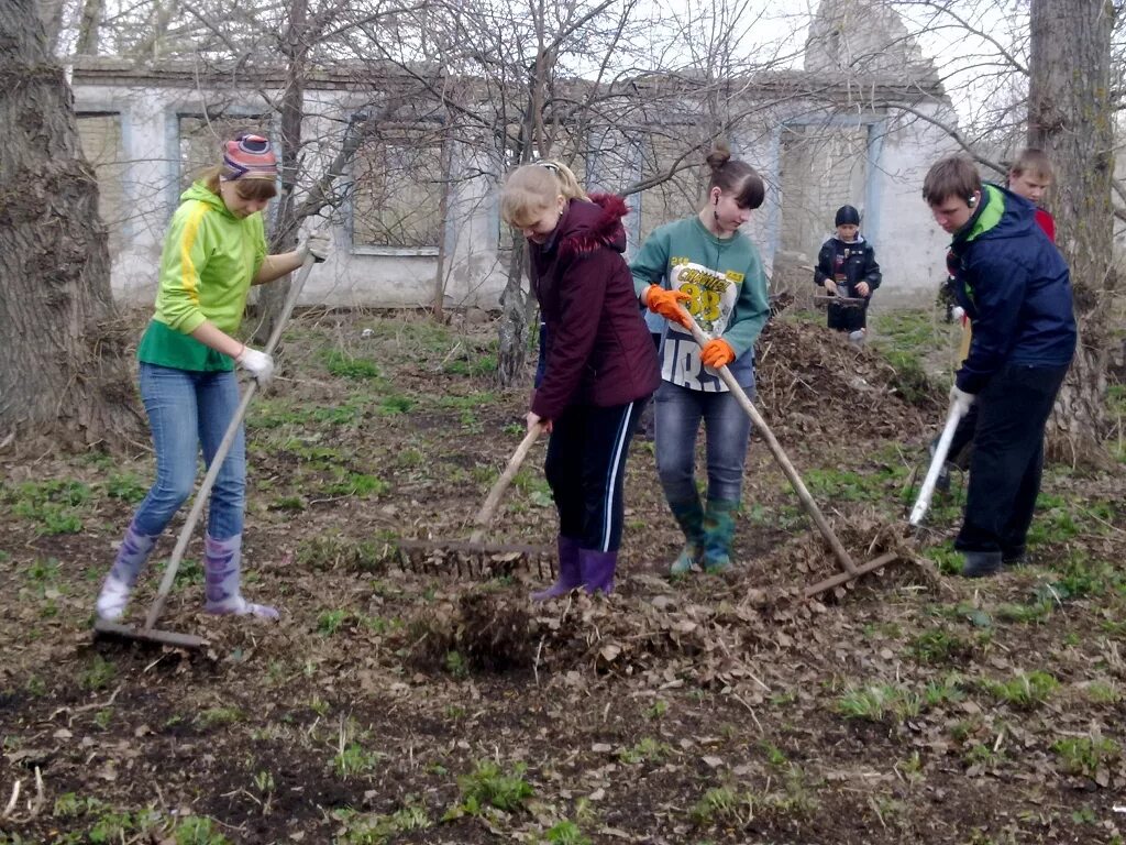Трудовое воспитание студентов. Трудовое воспитание в 2023 году. Трудовое воспитание. Уборка в классе. Высадка леса хмао.