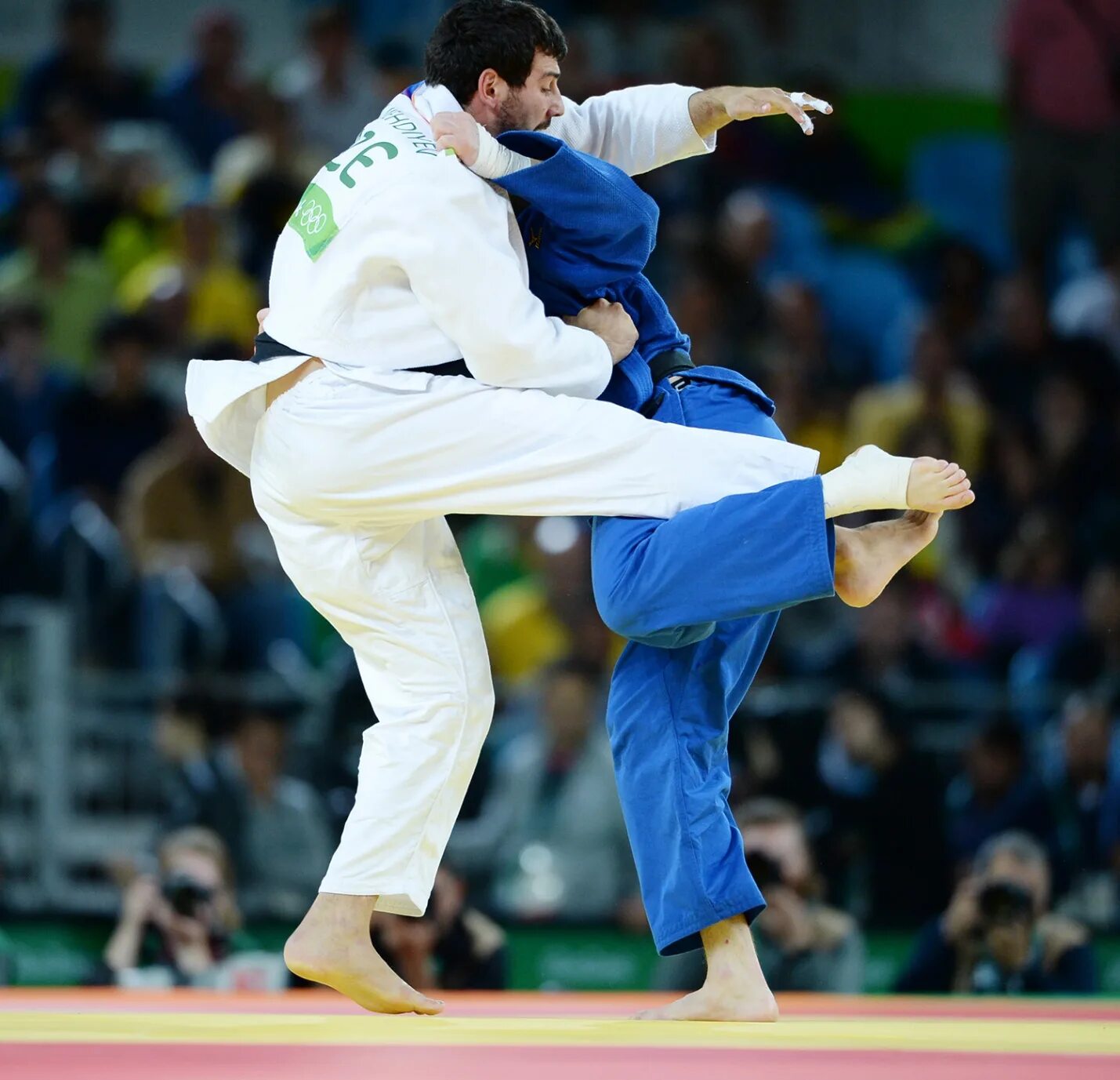Дзюдо красивые броски. Дзюдо схватка. Боевые искусства японии дзюдо. Иппон в дзюдо. Турнир по дзюдо.