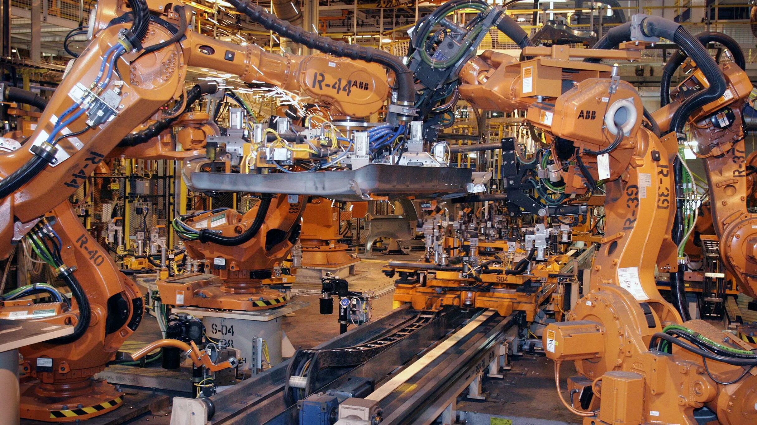 Robot factory. Changying Precision Technology. Промышленные роботы. Роботы в машиностроении. Промышленные роботы на заводе.