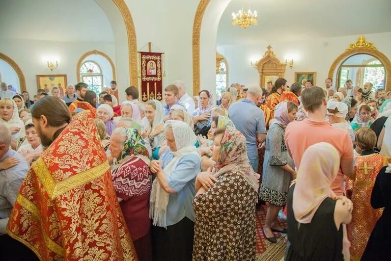 Нечаянная радость в марьиной роще расписание богослужений. Храм иконы нечаянная радость в марьиной роще расписание богослужений. Расписание храма нечаянная. Расписание храма нечаянная радость. Расписание храма нечаянная.