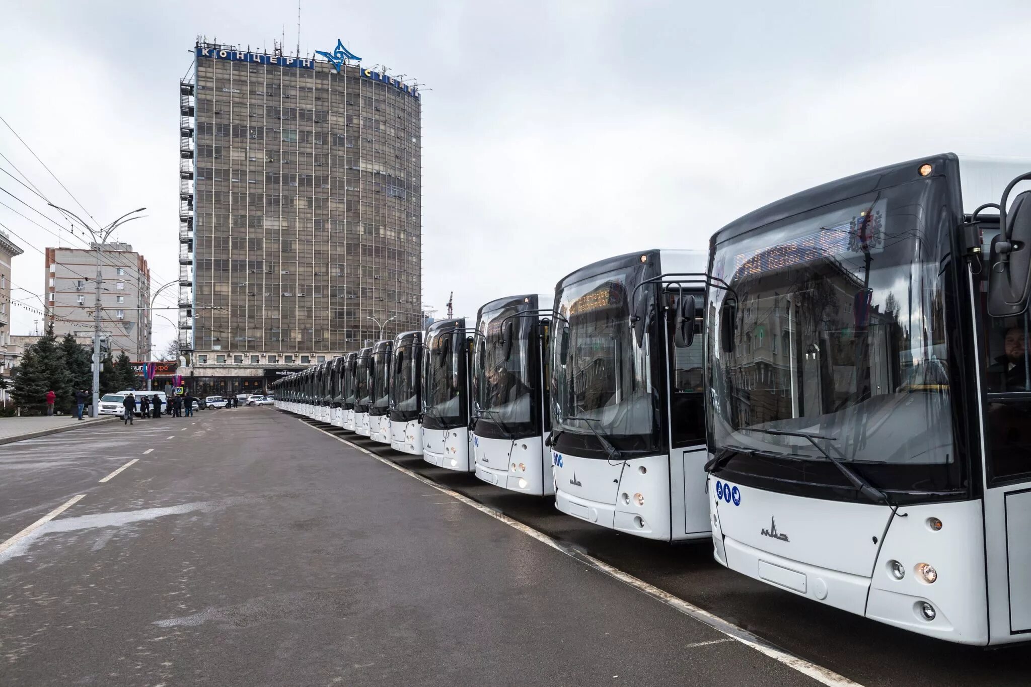 Ростов транспорт сайт. Ростовский городской транспорт. Автобус. Общественный транспорт Ростов. Новые автобусы в Ростове на Дону.