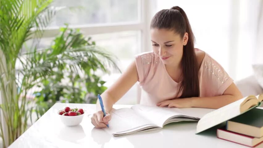Go the table take the book. Girl studying. study длительное. girl on the table. studying esthetique.