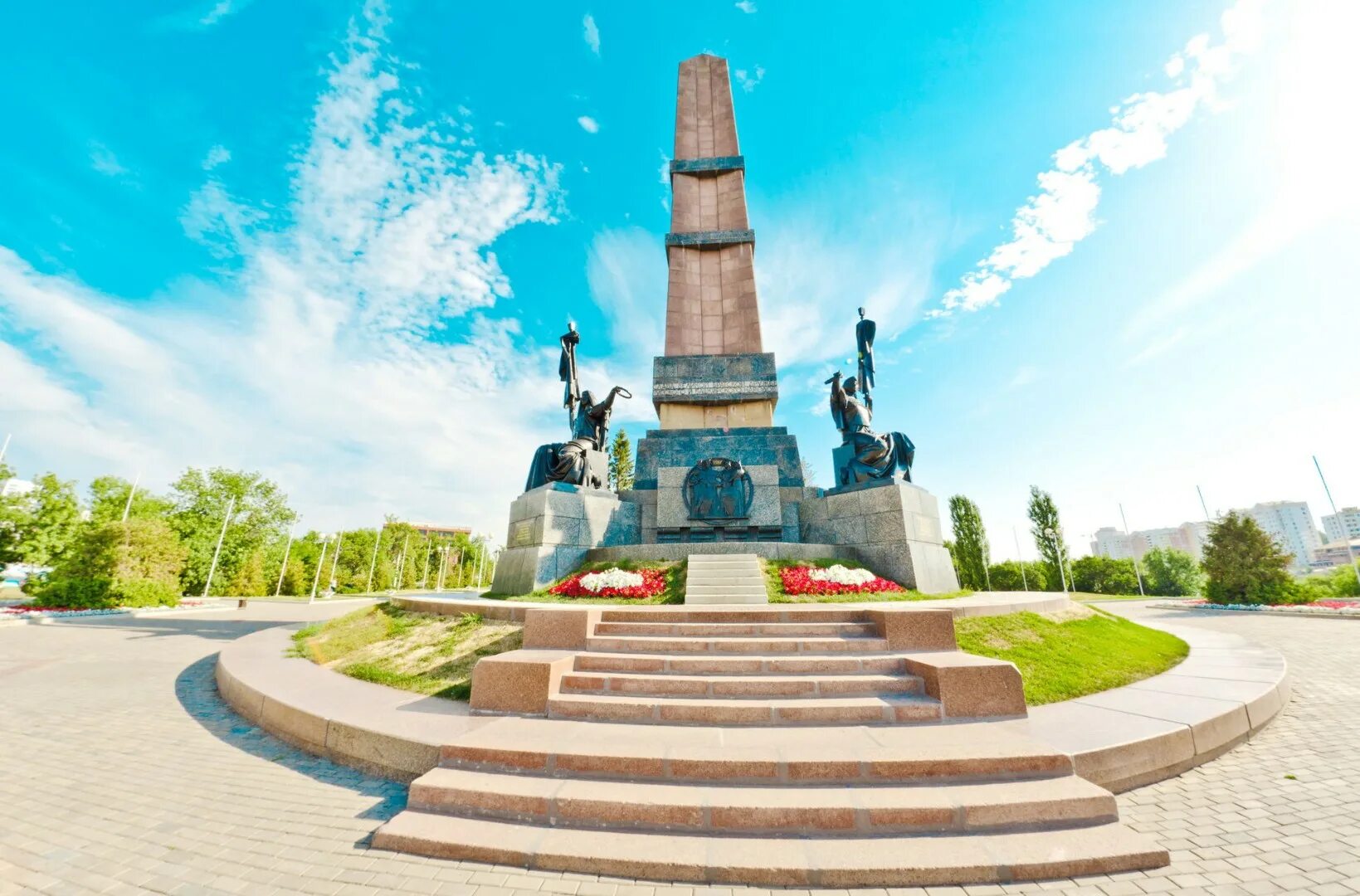 исторические памятники республики. памятники архитектуры башкортостана монумент дружбы. памятник салавату юлаеву башкортостан. памятник салавату юлаеву башкортостан. улицы уфы монумент дружбы.