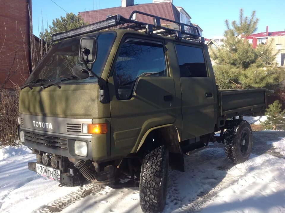 Тойота дюна 4вд. Тойота дюна 4вд. Toyota dyna 4x4. Toyota dyna 4x4 двухкабинник. Тойота дюна 4вд.