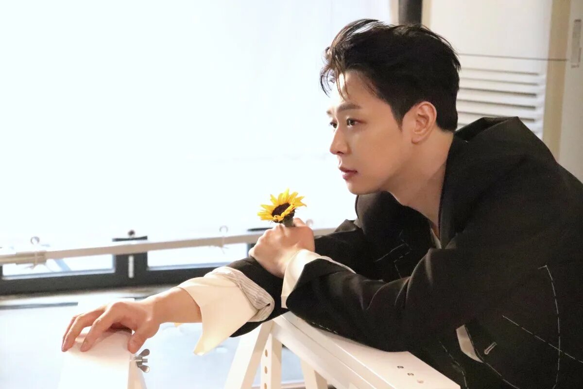 Park yoo chun. Микки ючон. Park yoo chun. Пак ю чжон. Park yoo chun.