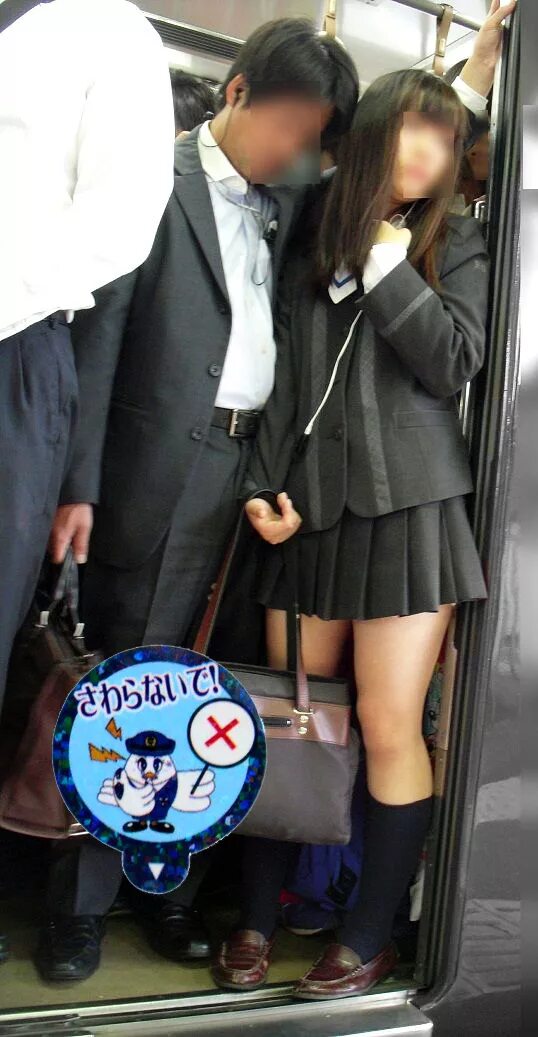 дневник запретных желаний манга. японцы в общественном транспорте. чикан это. яой чикан. японский чикан в метро.