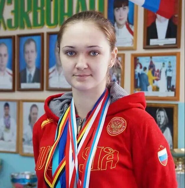 Мастера спорта по тхэквондо итф. Женская сборная татарстана по таэквондо. Турутина тхэквондистка. Турутина тхэквондистка. Юля тэквондо.
