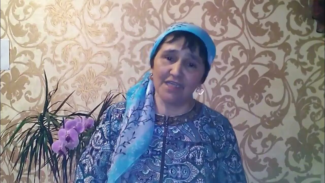 Татарская песня сарман буйлары. Нурдания. алимова нурдания. татарская певица энже. жена расима низамова.