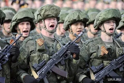 Быть военным престижно