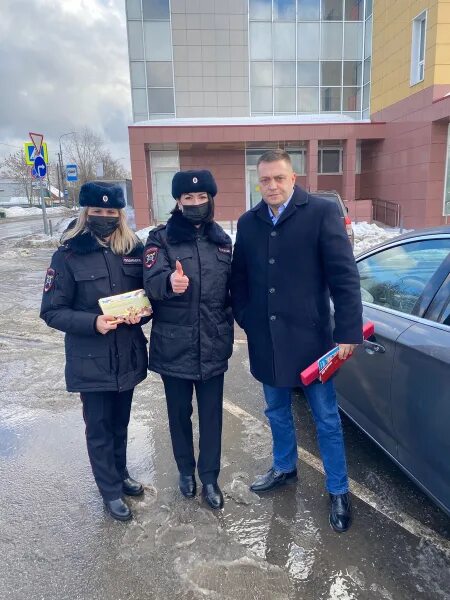Шахова инспектор зеленоград. Водитель категории в вакансии зеленоград. Инспектор по пропаганде увд ачинск. Водитель категории в вакансии зеленоград. Дпс зеленоград семин.