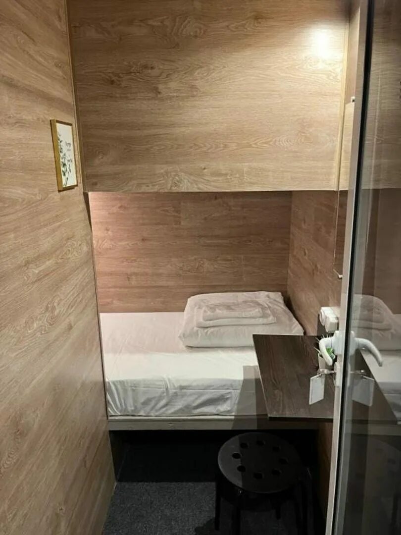 Шелтер отель москва. Отель для взрослых в москве на электрозаводской. Shelter-hotels парк горького. Шелтер хостел электрозаводская. Отель shelter электрозаводская.