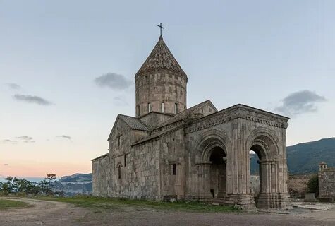 Первая церковь в армении