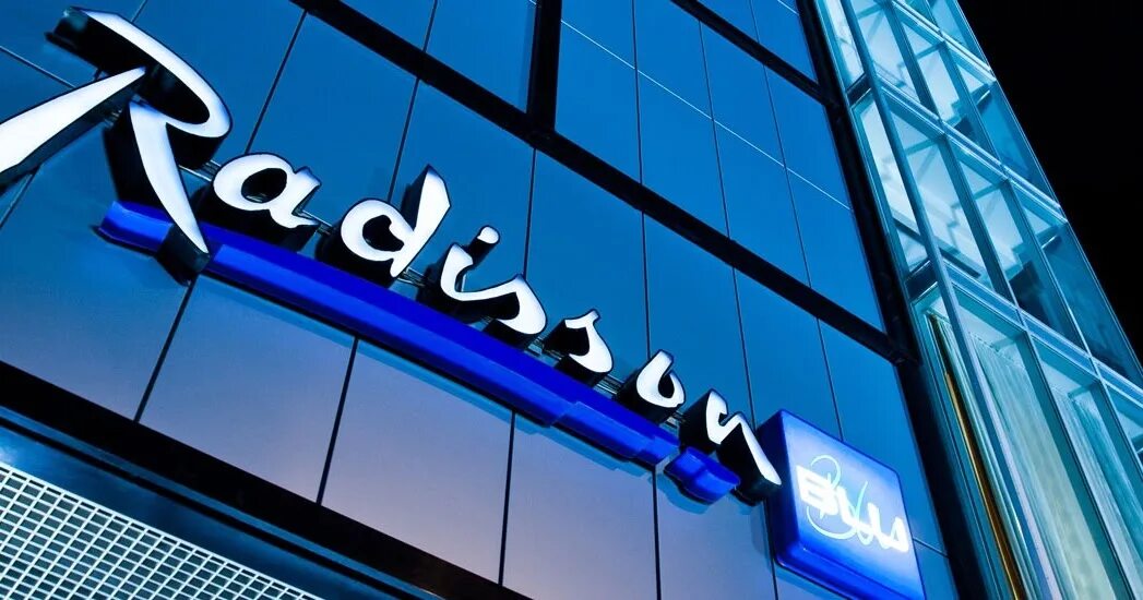 Radisson сеть. Гостиничная сеть radisson. гостиничная сеть «carlson / radisson / sas» (сша).. первый отель рэдиссон. radisson blu бренд.