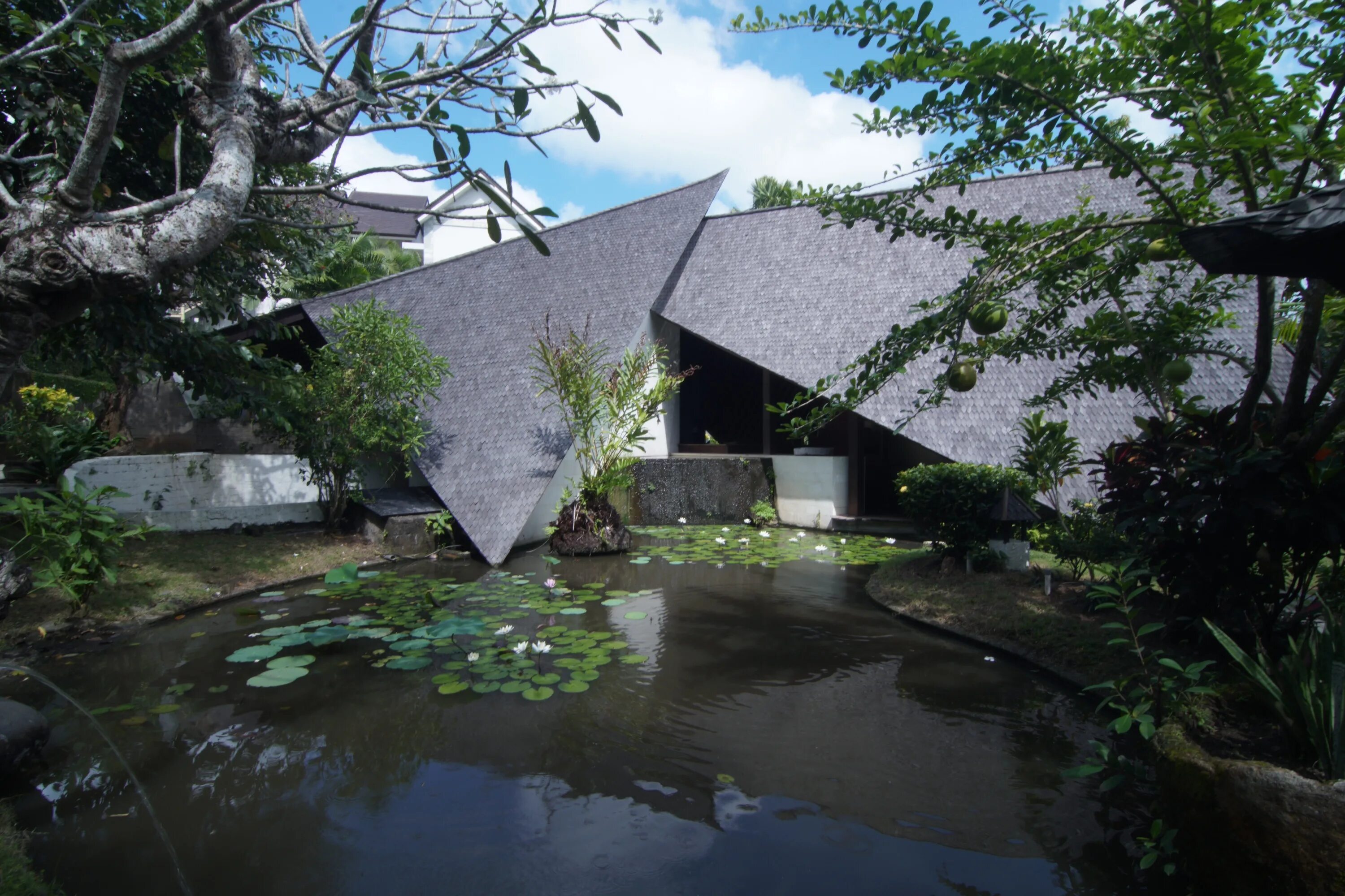 Reflection property