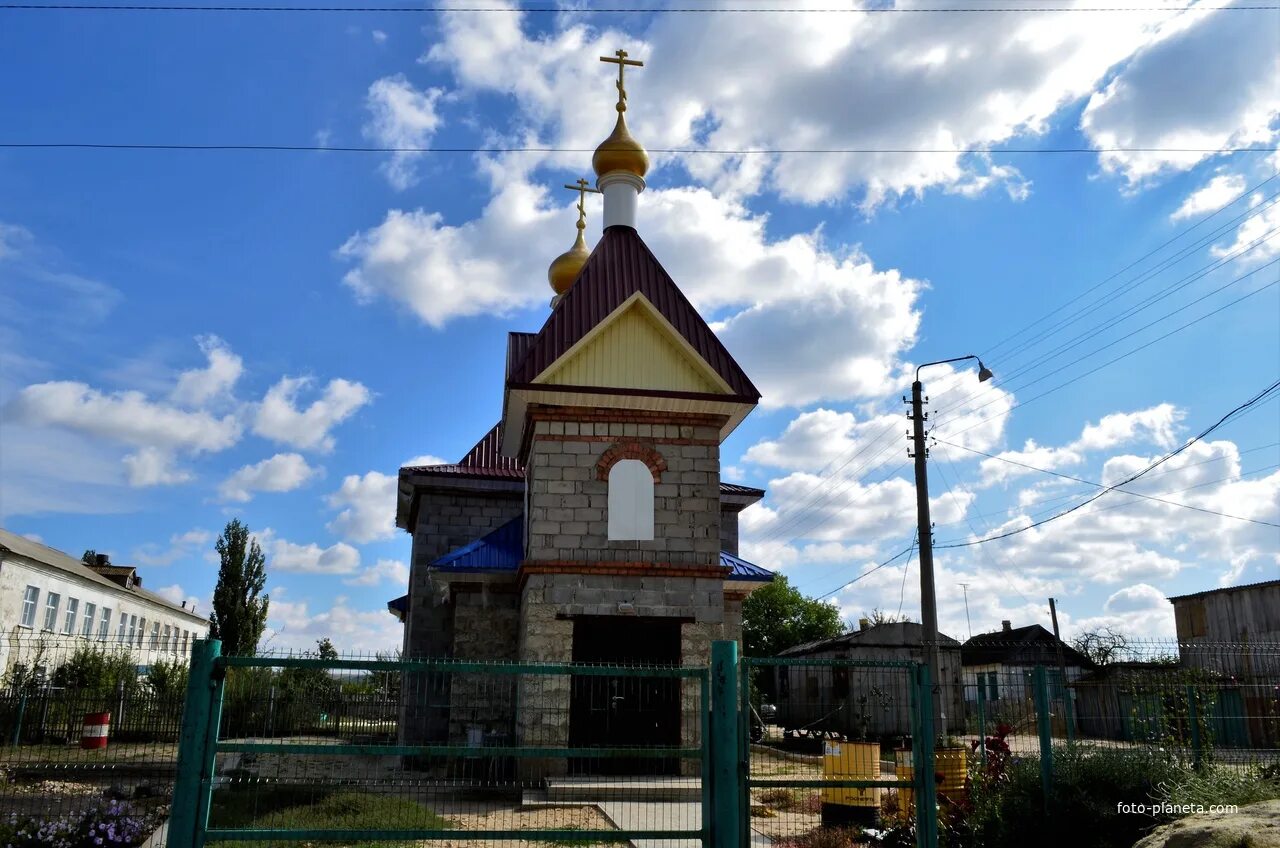Храм станица перекопская. Монастырь волгоградская область кременский. Станица кременская. Кременской монастырь волгоградская область. Кременской монастырь волгоградская область.