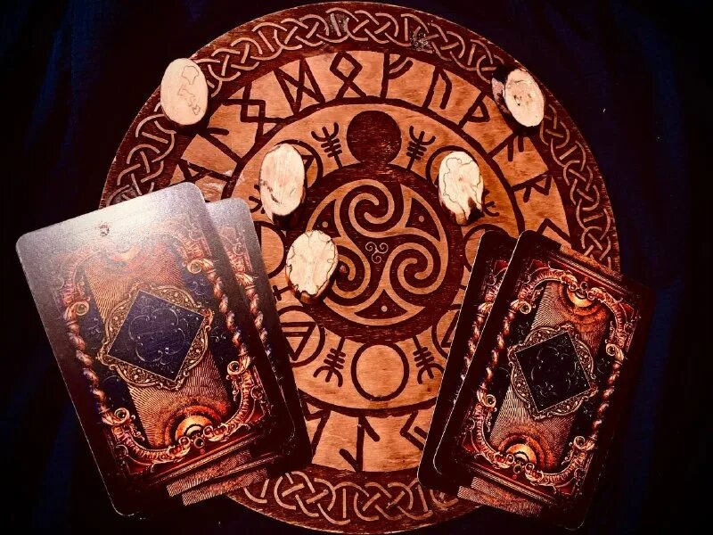 Безграмотный фантазёр наталья дар предков. Безграмотный фантазер наталья дзен. Дары предков дзен. Безграмотный фантазёр наталья м. Безграмотный фантазёр наталья м.