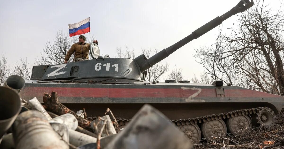 Боевые действия на 31. Российская бронетехника на донбассе. 03 видео. 03 видео. Боевые действия на 31.