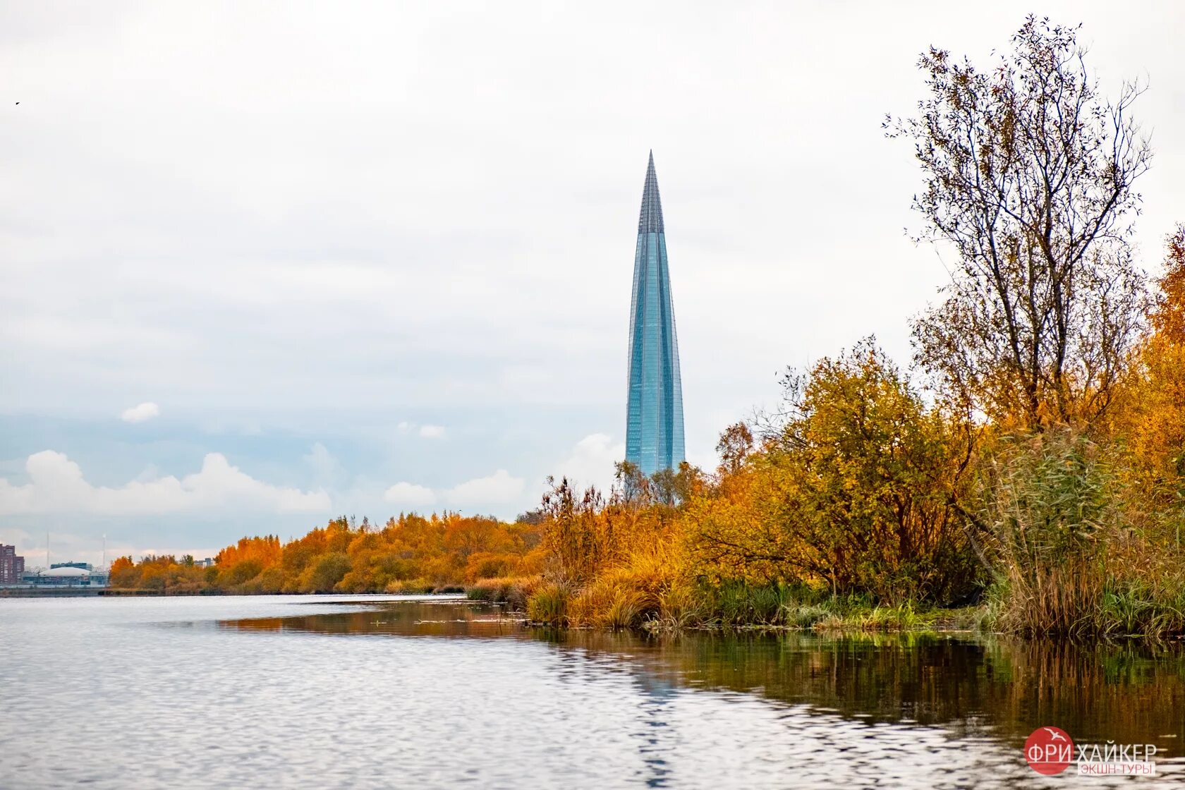 Лахтинский разлив. Озеро Лахтинский разлив. СПБ озеро Лахтинский разлив. Лахтинский разлив СПБ. Лахтинский разлив пляж.