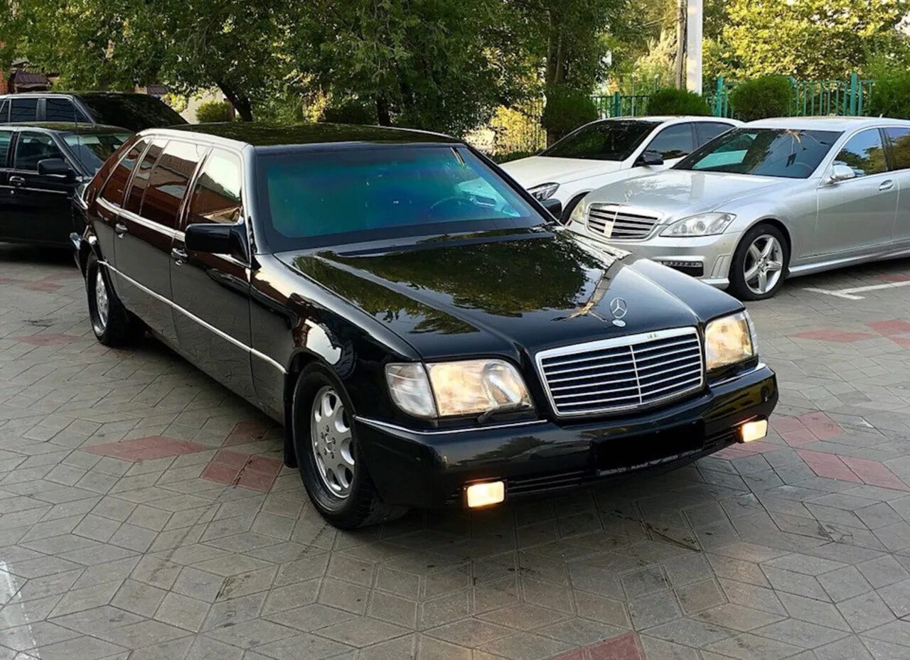 Mercedes w140 s600. Мерседес 140 кабан. Мерседес w140 кабан. Mercedes w140 Limousine. Мерседес 140 купить в россии