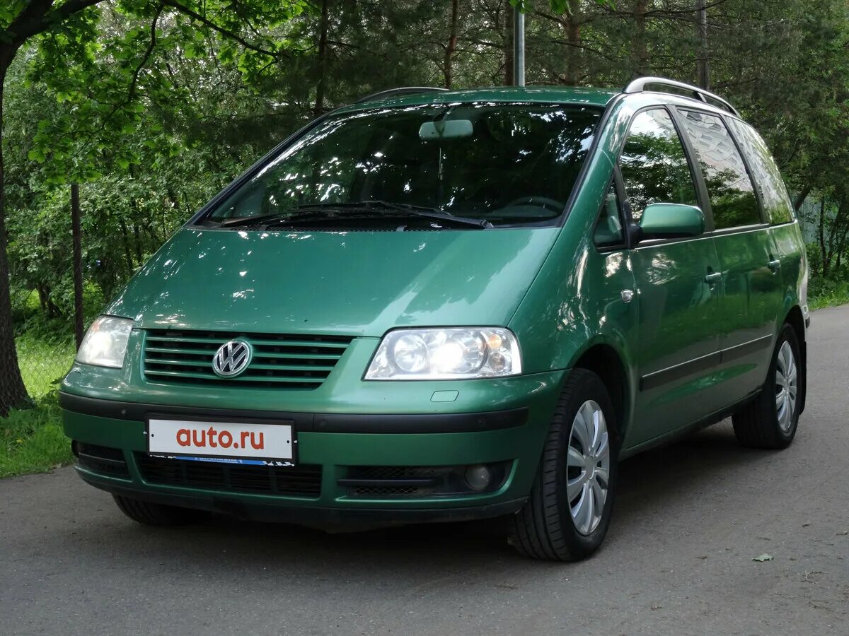 Фольксваген Шаран 2001. Volkswagen Sharan i Рестайлинг 2001. Фольксваген Шаран в 5. Минивэн Volkswagen Sharan.
