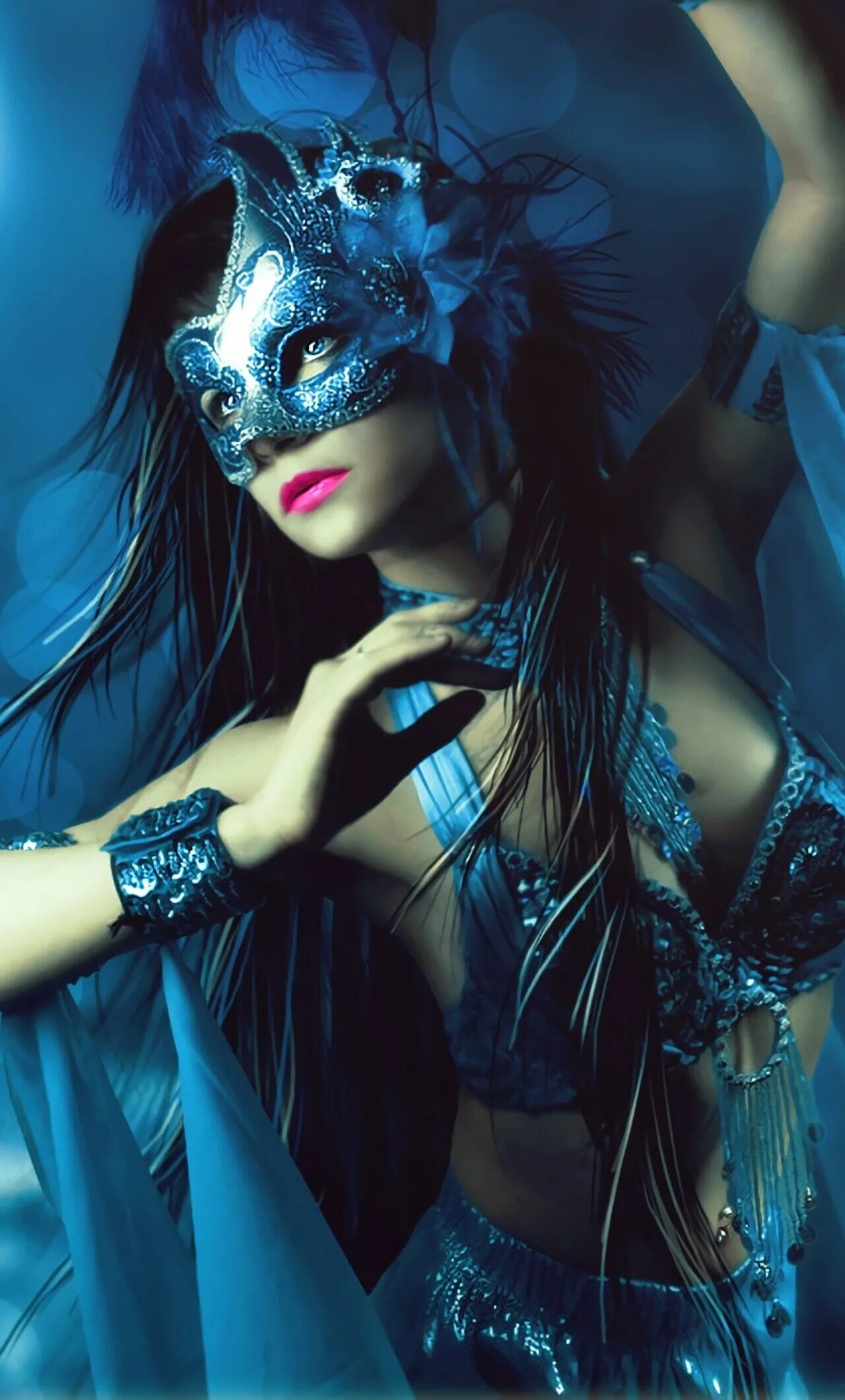 Девушка в маске. Девушка в карнавальной маске. Красивая девушка в маске. Мистические красавицы. Загадочные ники