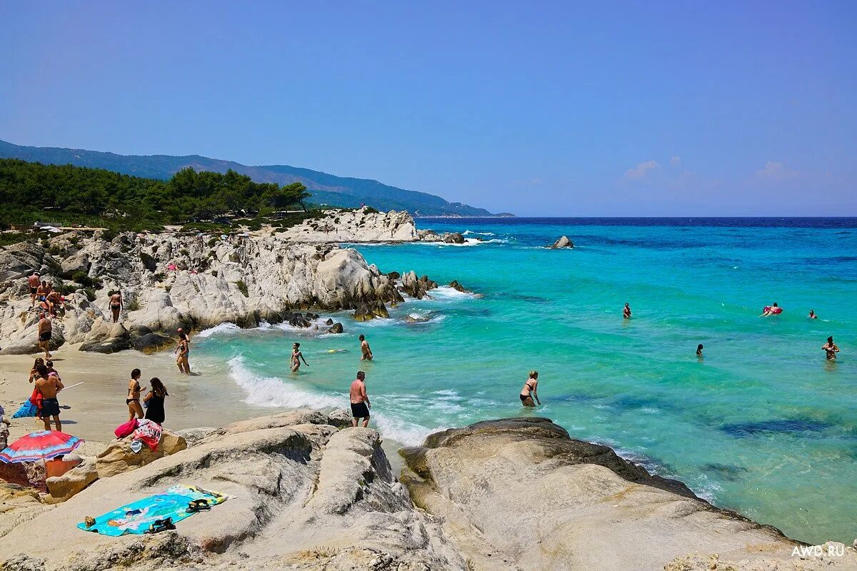 Где лучше в августе. Салоники Греция море. Салоники Греция пляжный. Салоники пляжи. Греция Ситония пляжи.