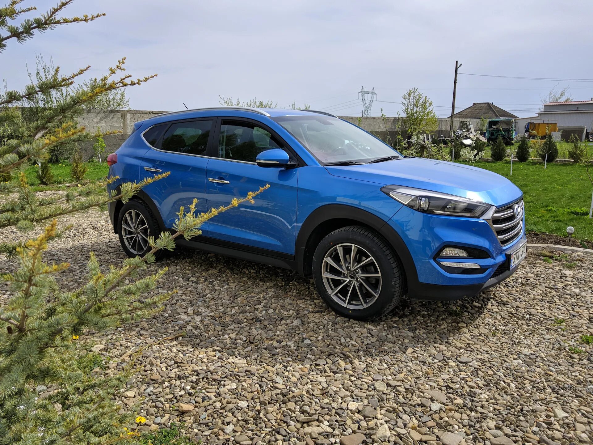Диски туксон 2017. Хендай туссан 18. hyundai tucson 18 года. диски литые хендай туссан 2018. туксон 3 диски.