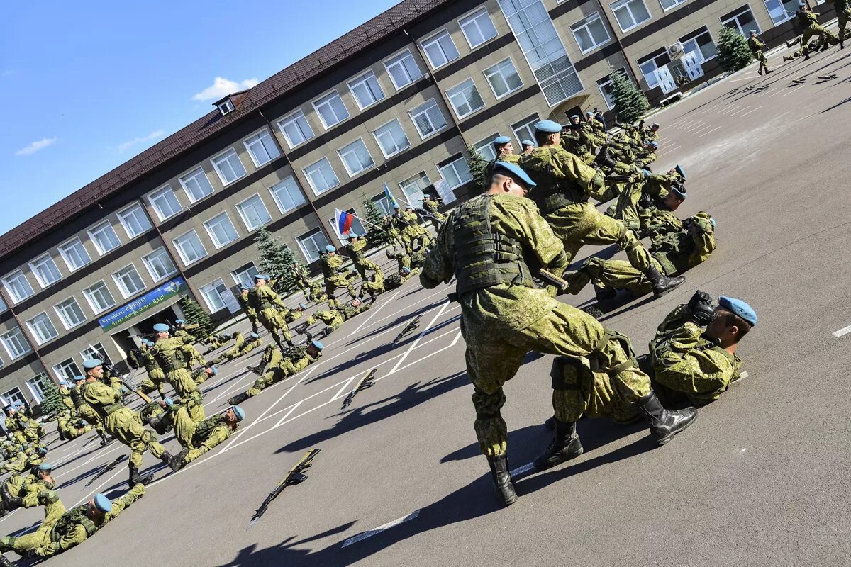 Рязанское воздушно-десантное командное училище. Училище им Маргелова в Рязани. Гвардейское высшее воздушно десантное командное училище. РВВДКУ Рязань. Сайт рязанского воздушно десантного училища