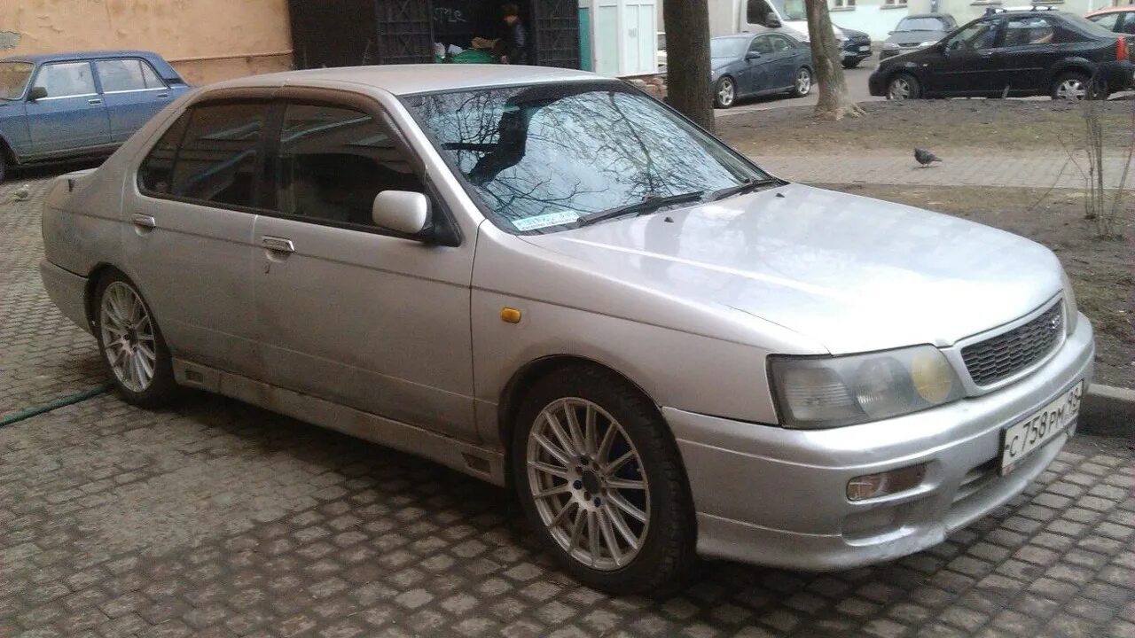 Nissan Bluebird u14. Nissan Bluebird u14 SSS. Ниссан Блюберд 14. Ниссан Блюберд 14 кузов. Ниссан блюберд купить в омске