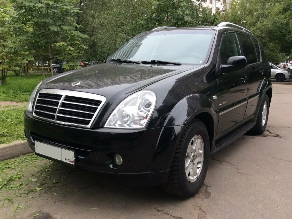 Саньенг рекстон поколение. SSANGYONG Rexton 2011. ССАНГЙОНГ Рекстон 2. Саньенг Рекстон 2 2011. Санг Йонг Рекстон 2011.