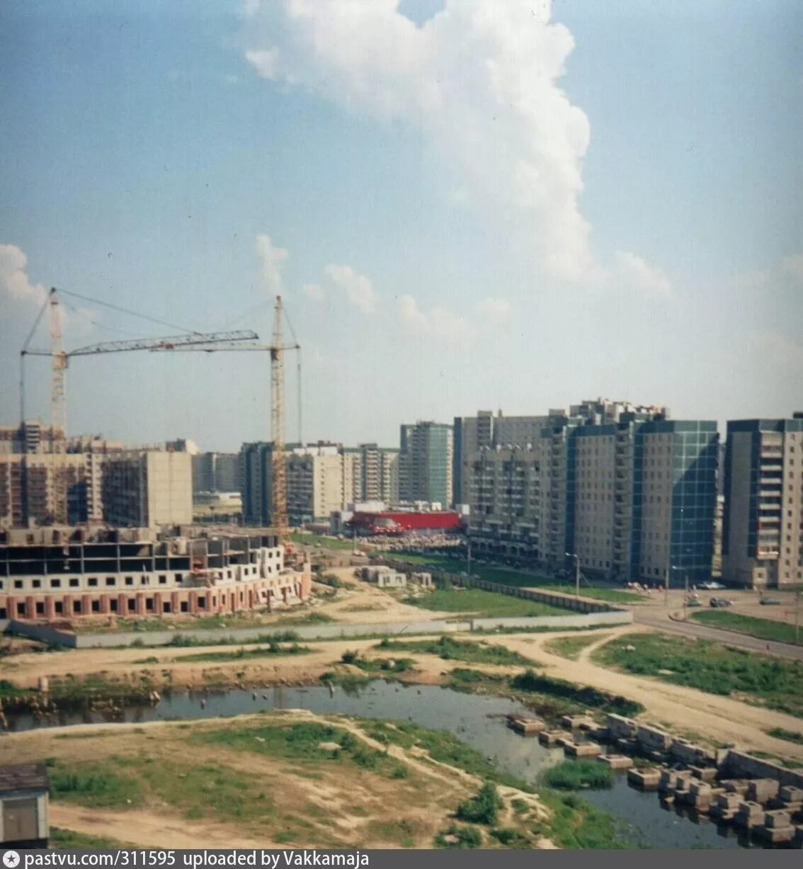 Пятилеток дом 10. Проспект пятилеток. санкт-петербург 1999. проспект пятилеток спб в 90 годы. пятилеток проспект старые фото.