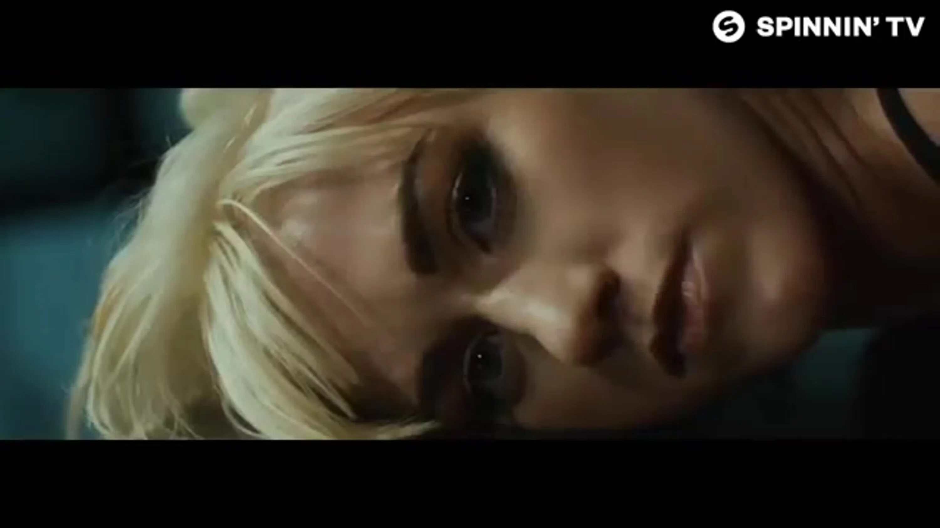 Pollyanna). Yves v feat. "yves v" && ( исполнитель | группа | музыка | music | band | artist ) && (фото | photo). Yves v feat. Yves v & fr!es - high like this (extended & mihail a.