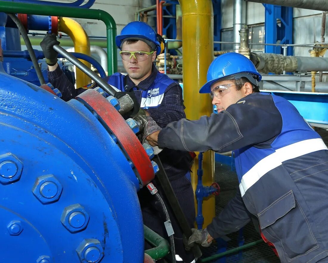 Организация ремонта технологического трубопровода. Ремонт технологического трубопровода муфтой. Изолировщик на гидроизоляции. Ремонт технологических трубопроводов. Трубы тепловых сетей.