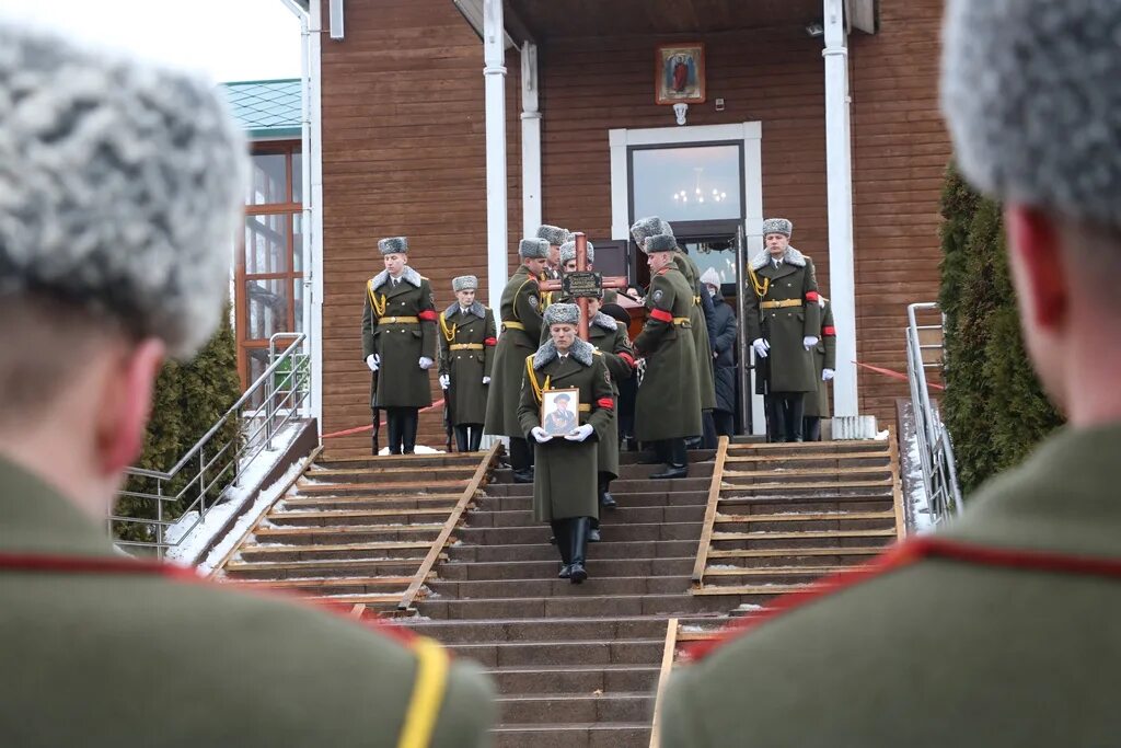 Похороны гончарова. Прощание с Гомельским депутатов белорусского парламента.