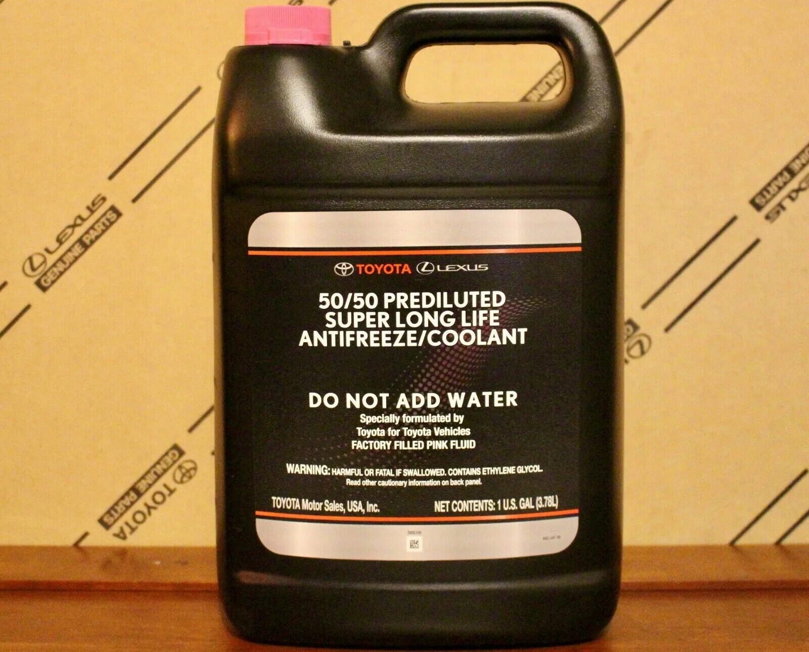 Genuine super long life coolant. Toyota SLLC антифриз. Super long Life 50 Coolant Toyota. Антифриз Toyota super long Life. Toyota Lexus super long Life Coolant.