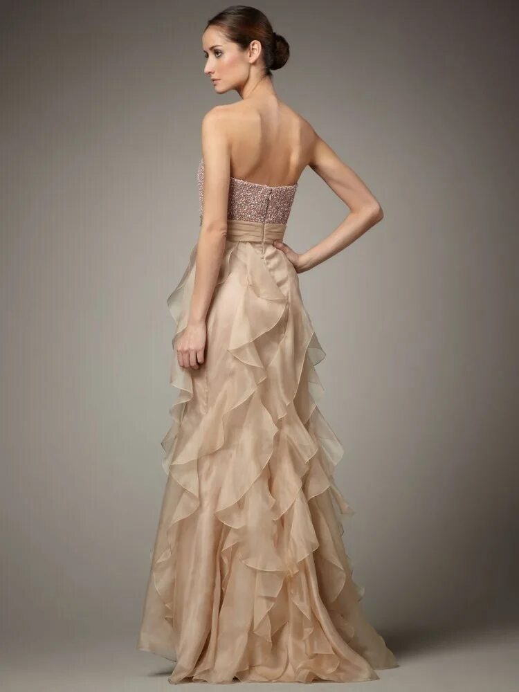Платье цвета шампанского. Вечернее платье цвета шампань. Свадебное платье цвета шампань. Свадебное платье шампанское цвета.