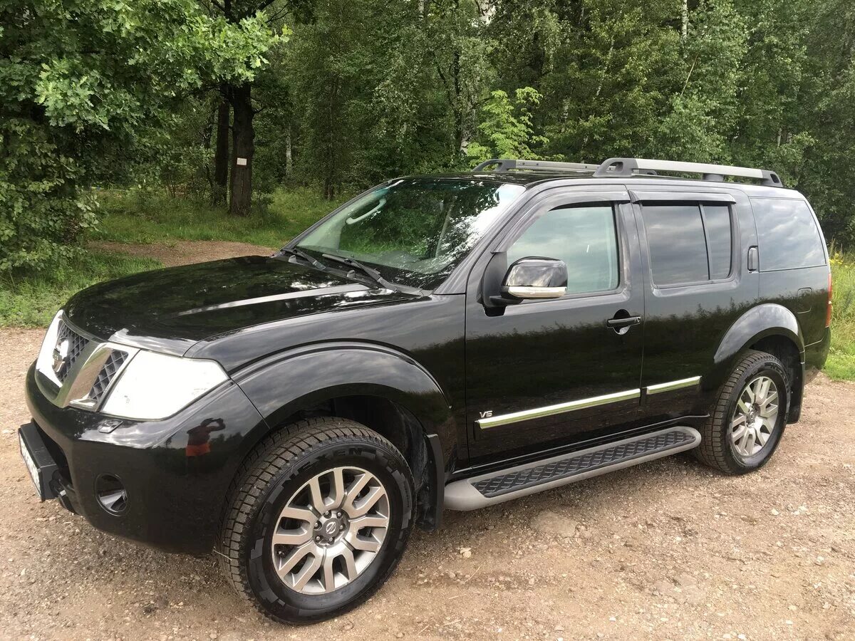 Ниссан патфайндер купить бу авито. Ниссан Патфайндер 2010. Ниссан Pathfinder 2010. Nissan Pathfinder III. Nissan Pathfinder 2010 Black.