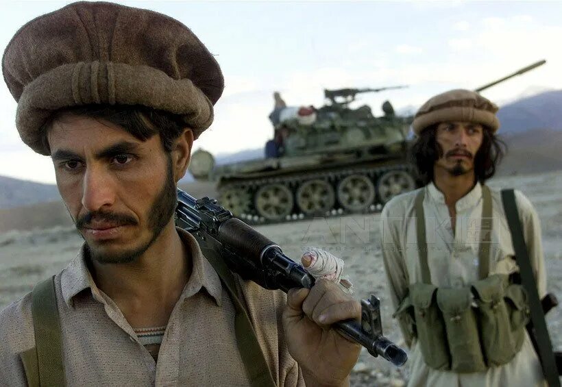 Головные уборы taliban. Песни талибов. Песни талибов. Афганская шапка паколь. Талиб тале 2022.