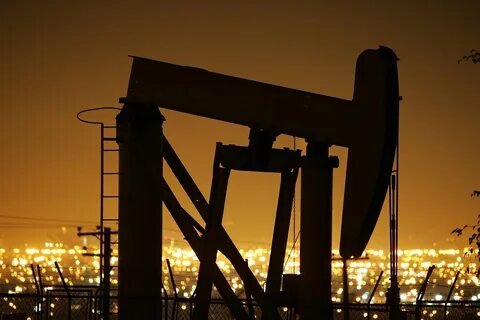 Нефть стоим сегодня