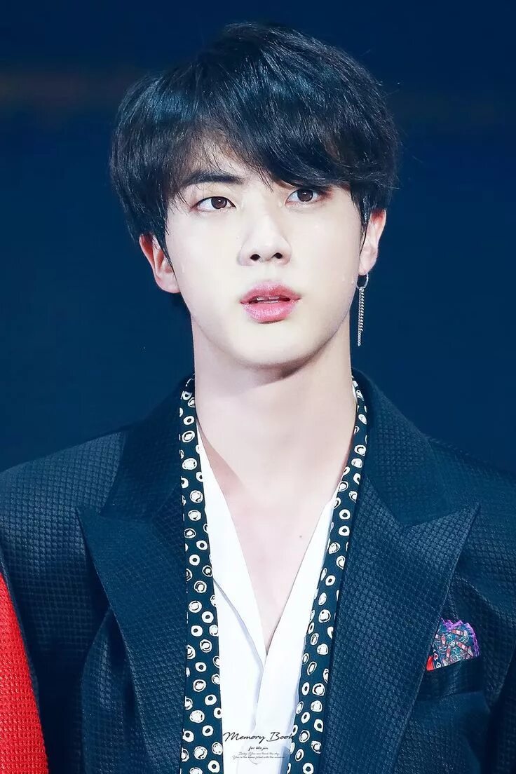 Бтс сок. Jin BTS. BTS Сокджин.