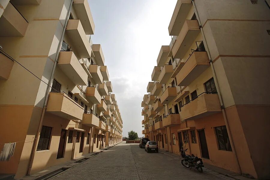 Риз уизерспун в гостях у элис. Women s housing. В гостях у элис (2017). Women s housing. Женщина недвижимость.